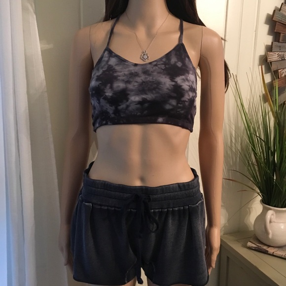 NWOT 3 AMERICAN EAGLE STRAPPY CROP TOP - Picture 9 of 15